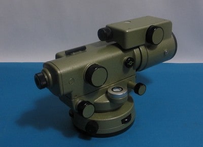 L30 with micrometer